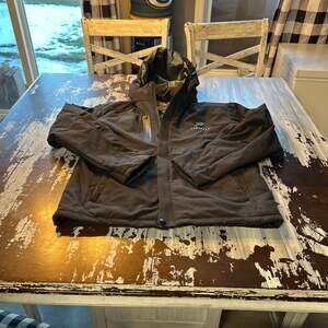 Venustas Men's Heated Jacket with Battery Pack - Water Repellent Softshell Elect